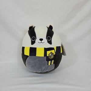 Squishmallows Official Harry Potter 10-Inch Hufflepuff Badger Jazwares Plush NWT